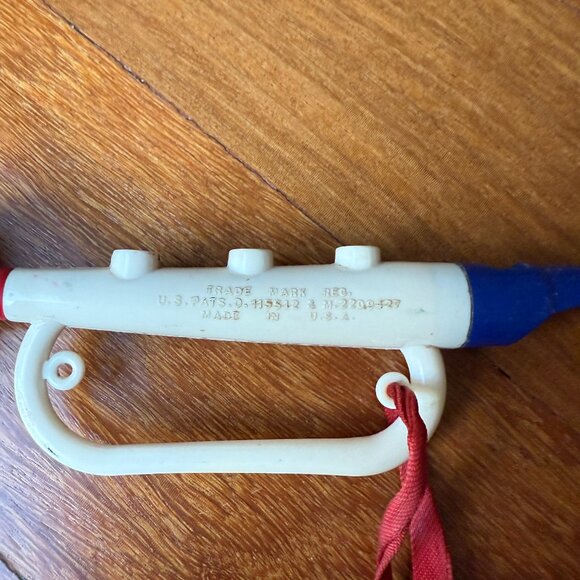 Vintage (1940s?) Bugle Boy Toy Trumpet Whistle - Picture 7 of 8